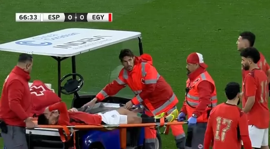 إصابة إسلام عيسى تُقلق منتخب مصر بعد مواجهة إسبانيا
صدمة في معسكر الفراعنة.. إصابة إسلام عيسى تثير المخاوف
شكوك حول الرباط الصليبي.. إصابة إسلام عيسى تحت الفحص
إصابة مفاجئة تُفسد فرحة التعادل.. قلق على إسلام عيسى
إصابة قوية تضرب منتخب مصر.. إسلام عيسى في دائرة الشك
خروج اضطراري يُربك الحسابات.. إصابة إسلام عيسى أمام إسبانيا
ضربة للمنتخب.. إصابة إسلام عيسى تفرض القلق قبل الاستحقاقات