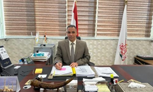 المهندس عمار مندور رئيس جهاز حدائق العاصمة ينوه عن أسماء الراغبين فى إستلام عدادات المياه بداية من الاحد القادم