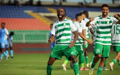 زد وأهلي طرابلس على أعتاب التأهل.. نتائج ذهاب الدور التمهيدي الأول لكأس الكونفدرالية