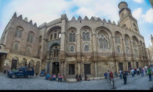 مجمع السلطان قلاوون.